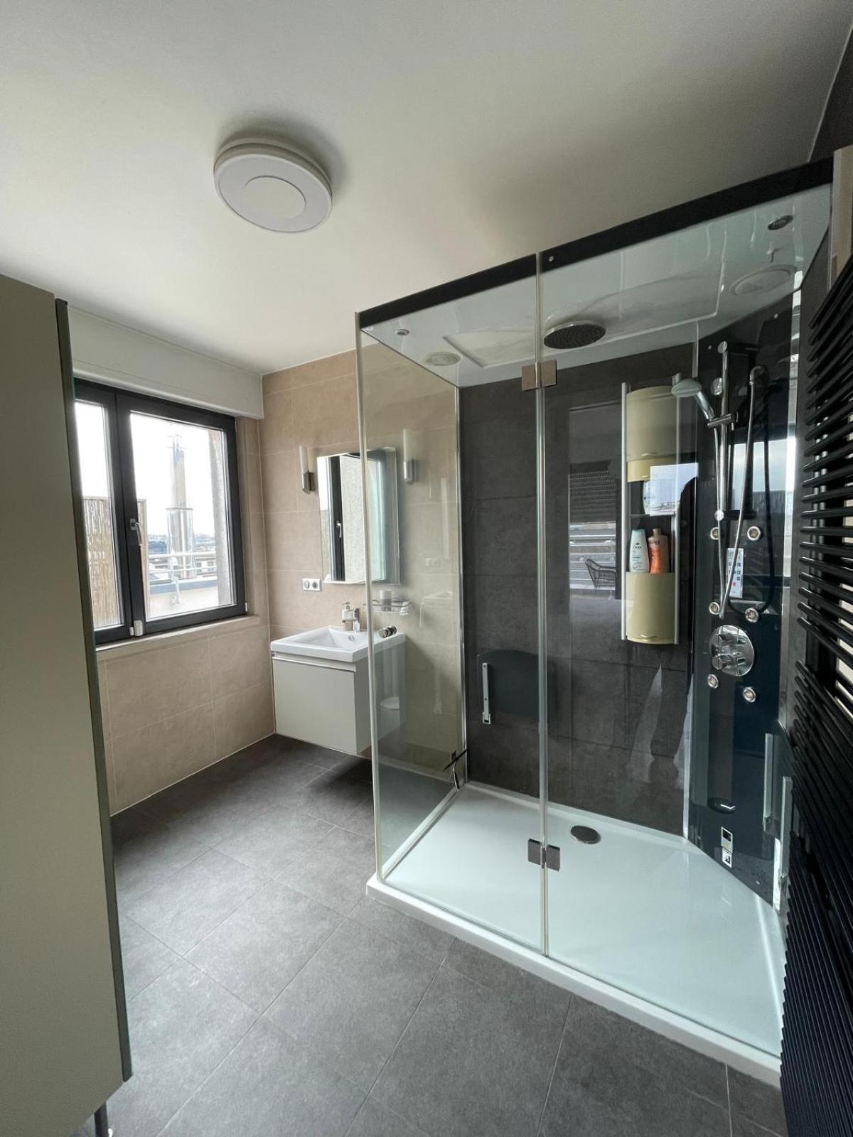 룩셈부르크 Lux Penthouse - Office, Terrace, Gym & Parking 아파트 외부 사진